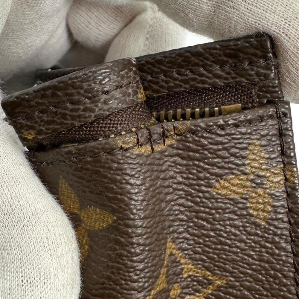 LOUIS VUITTON Brown Monogram Canvas Pochette Pouch - Picture 6 of 14